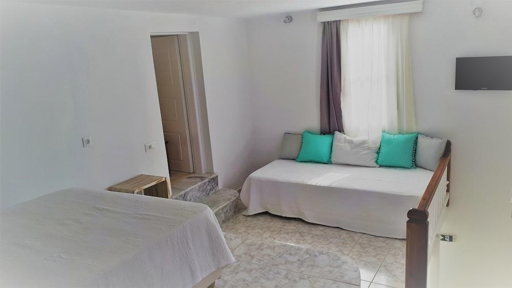 Hotel Charissi Mykonos Town Buitenkant foto