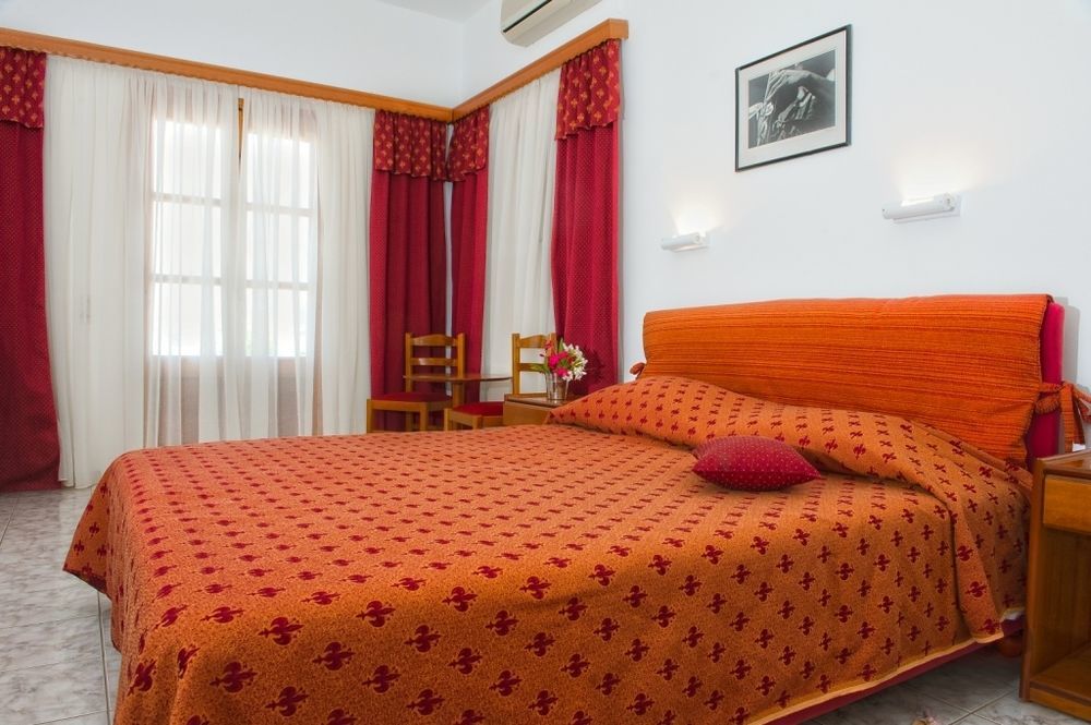 Hotel Charissi Mykonos Town Buitenkant foto